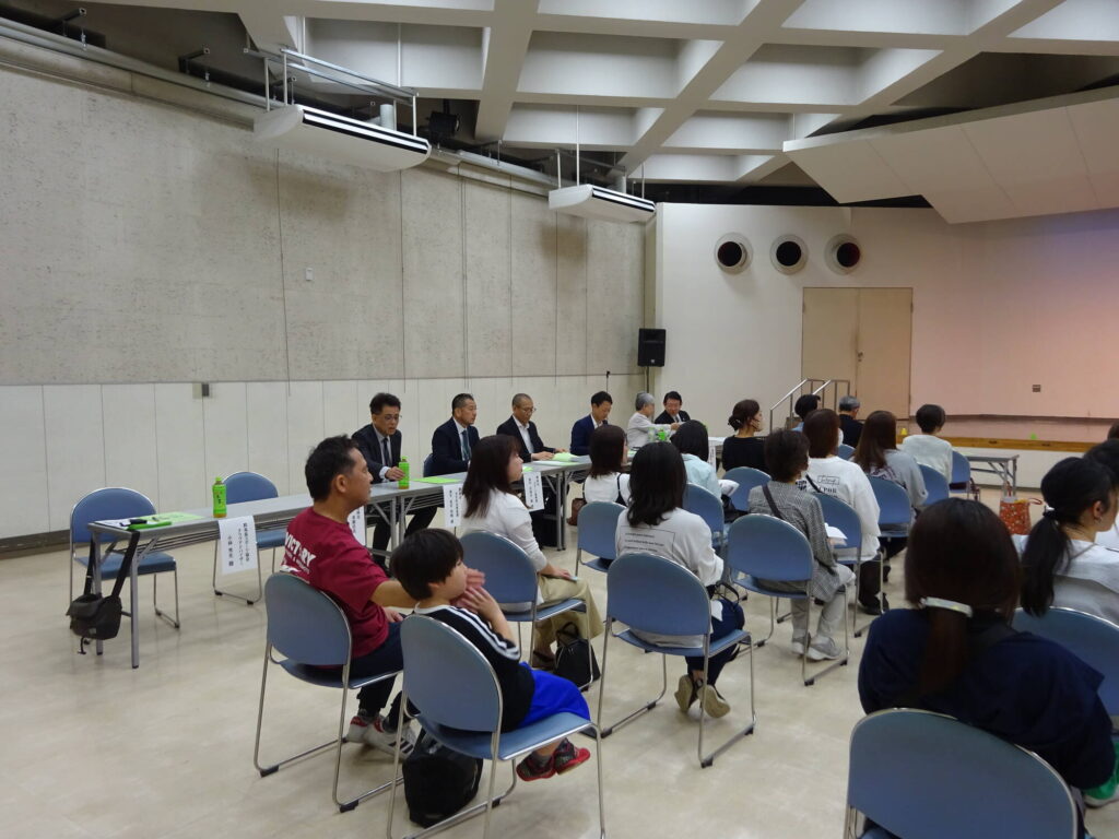 多田善洋館林市市長はじめ来賓メンバー